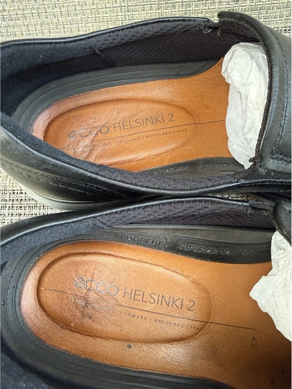 ECCO Helsinki 2.0 Men's Apron Toe Slip-On Shoe Black 500154 01001 Sz 43 (9-9.5)